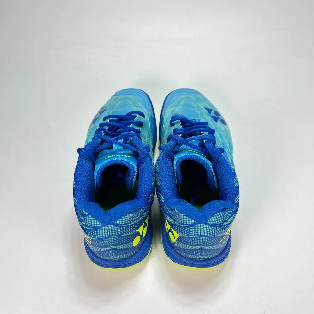 Yonex power cushion